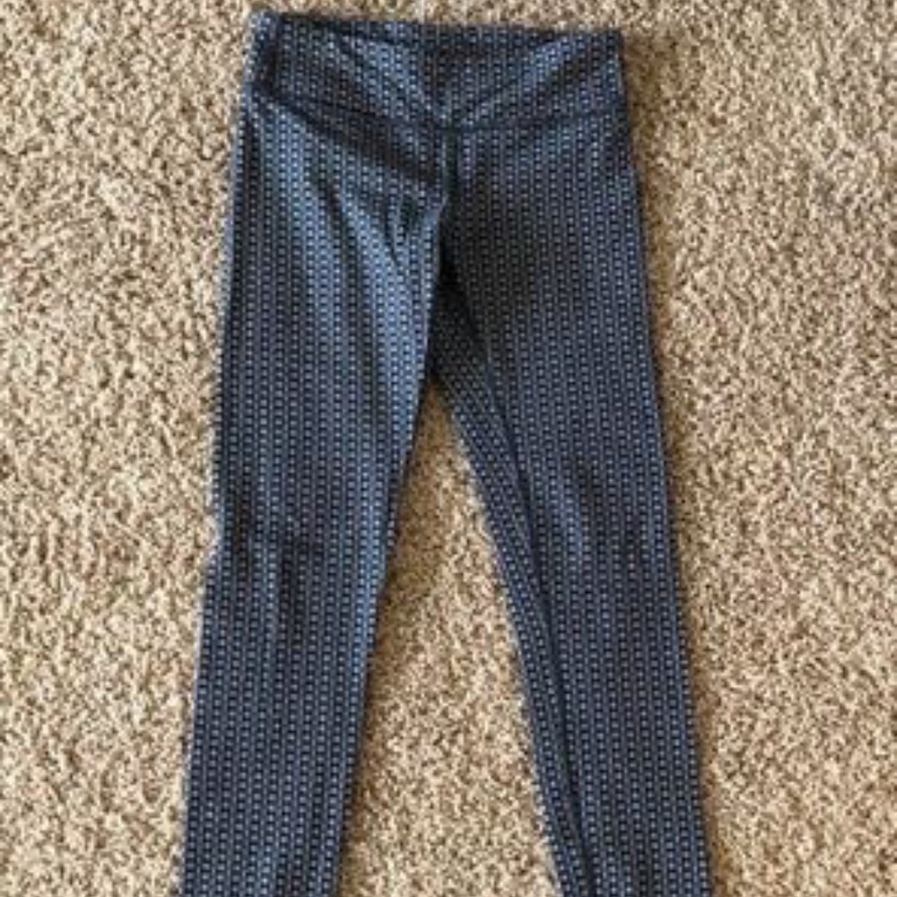 Ivivva Two-Toned Gray "Woven" Leggings